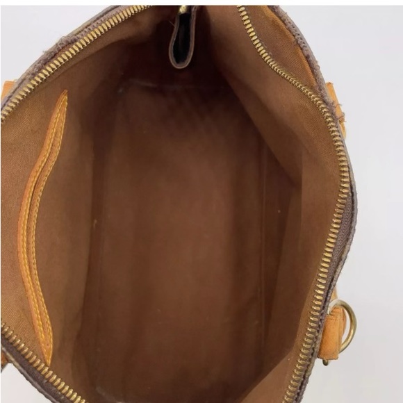 Louis Vuitton Alma Handbag monogram - Picture 4 of 6